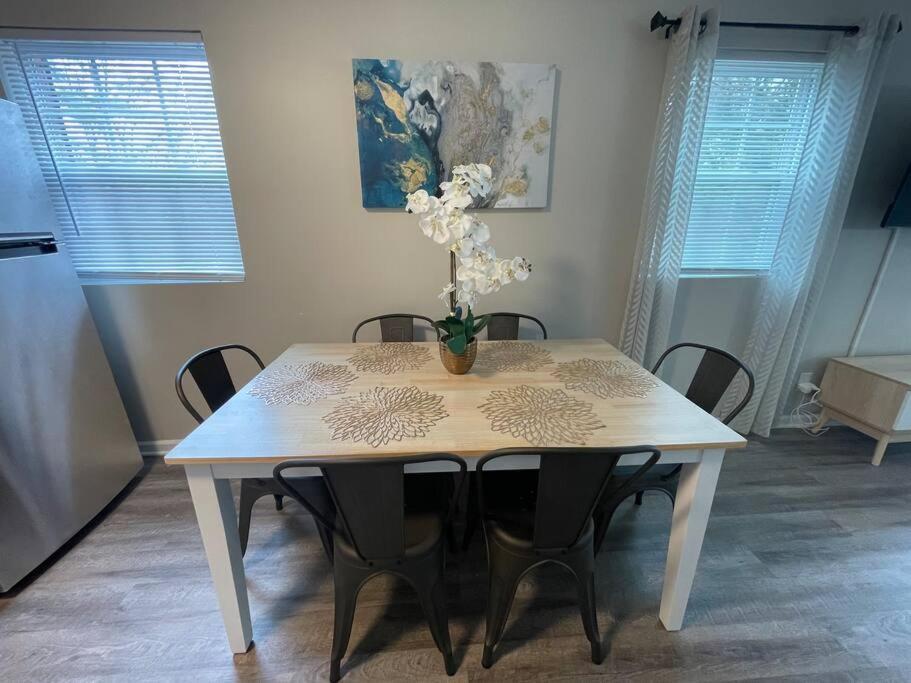 * Prime Place * Pet Friendly * King Bed * Durham Exterior foto
